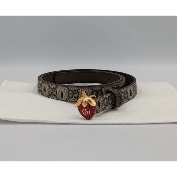 Gucci Women’s Monogram Strawberry-plaque GG-supreme Canvas Thin Buckle Belt Ebon - Picture 9 of 10